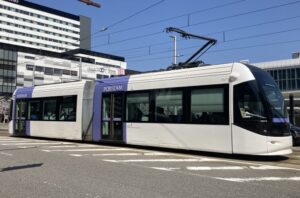 人口減少を生き抜く都市戦略「スマートシュリンク」―無理な拡大を諦め、デジタルの力で”賢く縮む”日本の未来