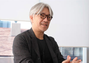 舗装しないことで観光になる ―　坂本龍一（音楽家）